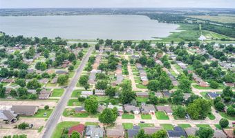 3708 N Bryan Ave, Bethany, OK 73008