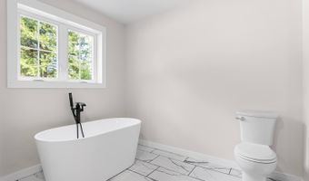 McGrath Pond Loop Road lot 11, Belgrade, ME 04917