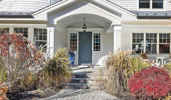 9 Beacon Hill Rd, Atlantic Highlands, NJ 07716