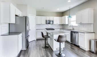 10407 Deercrest Ln, Indianapolis, IN 46239