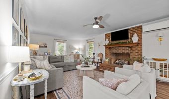 4259 Pinewood Dr, Ayden, NC 28513