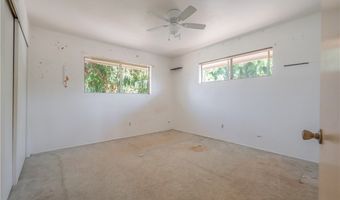 4864 E Mckinnon Dr, Anaheim, CA 92807