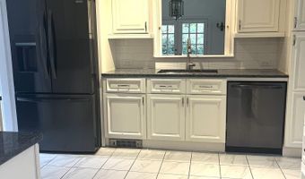 9 Birch Hill Rd, Albany, NY 12211