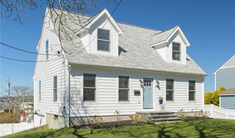 433 Wolcott Ave, Middletown, RI 02842
