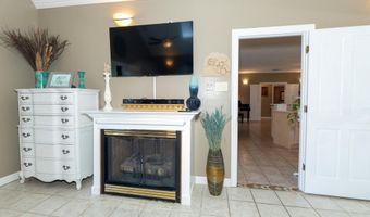 701 S Hill Ct, Biloxi, MS 39532