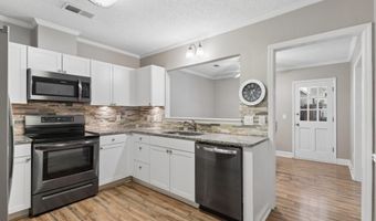 934 Lenox Hill Ct, Atlanta, GA 30324