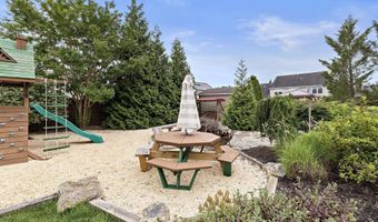6 Bobstay Rd, Barnegat, NJ 08005