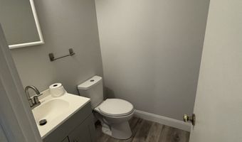 239 Old Farms Rd 5C, Avon, CT 06001
