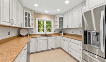 22121 WOODS EDGE Ct, Bridgeville, DE 19933