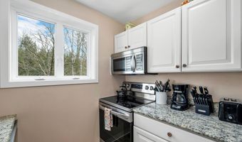 55 Parker Rd, Campton, NH 03223