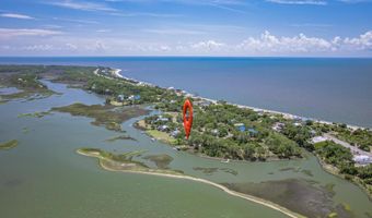 1308 Peninsular Cir, Alligator Point, FL 32346