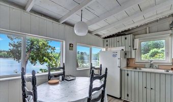 220 Way Ln, Bridport, VT 05734