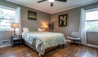 130 Biscayne Dr, Athens, GA 30606