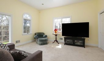 6 Hayes Ct, Atlantic Highlands, NJ 07716