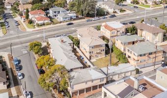 4479 W 61st St, Windsor Hills, CA 90043