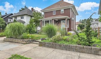 37 Denver Ave, Cranston, RI 02905