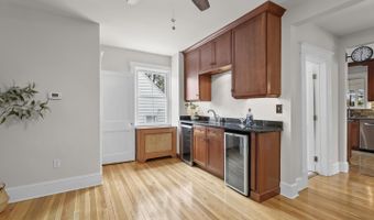 923 ARRAN Rd, Baltimore, MD 21239