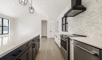 605 Rosewood Dr, Bellevue, ID 83313