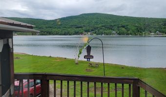 947 Lakeshore Dr, Brighton, VT 05846