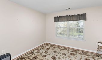 16 Heritage Dr, Allentown, NJ 08501