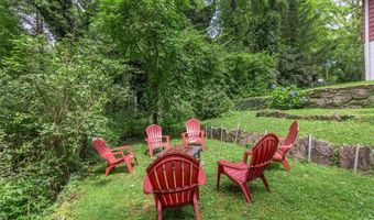 315 Rolling Acres Dr, Highlands, NC 28741