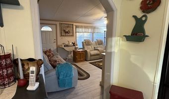 5 Freedom Ln, Belfast, ME 04915
