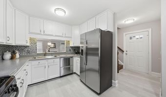 2638 FAIRFAX Dr, Arlington, VA 22201