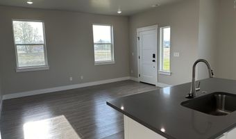 5580 TRUEMAN Unit F, Chubbuck, ID 83202
