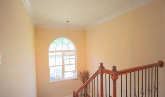 7313 BYRNELEY Ln, Annandale, VA 22003