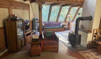 22 Ronald Rd, Albany, NH 03818