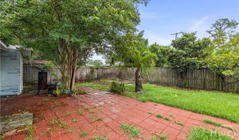 2206 N Fernwood Dr, Savannah, GA 31404