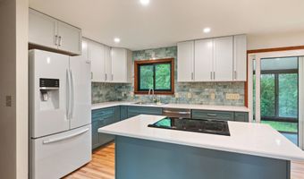 15 Spring Hollow Ln, Barre, VT 05641