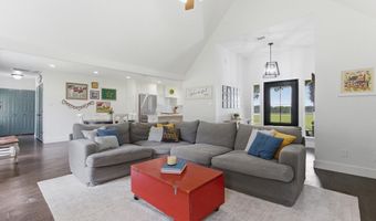 210 County Road 2696, Alvord, TX 76225