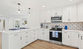 327 OAKWOOD St, Bethany Beach, DE 19930