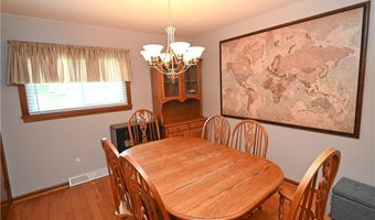 5642 Yorktown Ln, Austintown, OH 44515