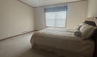 805 Elm St, Allison, IA 50602