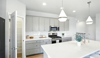 2203 Oak Terrace Ave, North Liberty, IA 52317