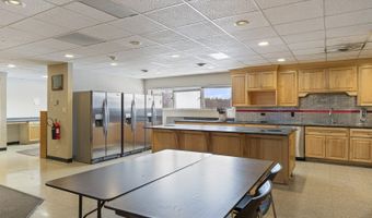 27 W530 High Lake Ave, Winfield, IL 60190