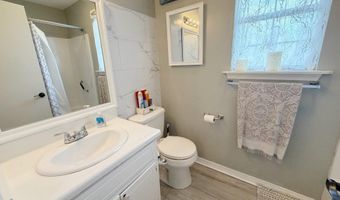 2609 Arpana Cir, Alford, FL 32420