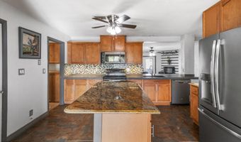 834 E GRANADA Ave, Apache Junction, AZ 85119