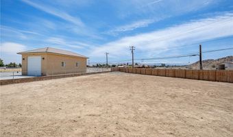 20721 Standing Rock, Apple Valley, CA 92307