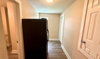 906 Rittenhouse St, Des Moines, IA 50315