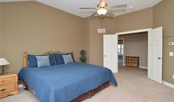 359 Riverside Cir, Anoka, MN 55303