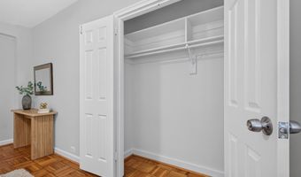226 N THOMAS St N 226-3, Arlington, VA 22203