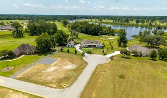 173 Circlestone Dr, Adel, GA 31620