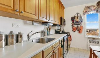 131 74th St 6J, Brooklyn, NY 11209
