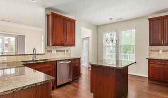 20610 HOPE SPRING Ter 205, Ashburn, VA 20147