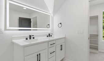 611 3rd St NW, Austin, MN 55912