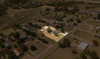 224 E WILLOW CREEK Dr, Amarillo, TX 79108