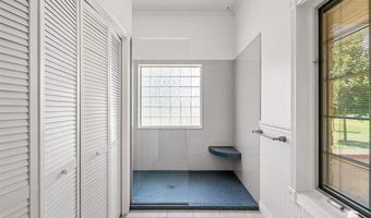 2448 Haven Dr, Abilene, KS 67410